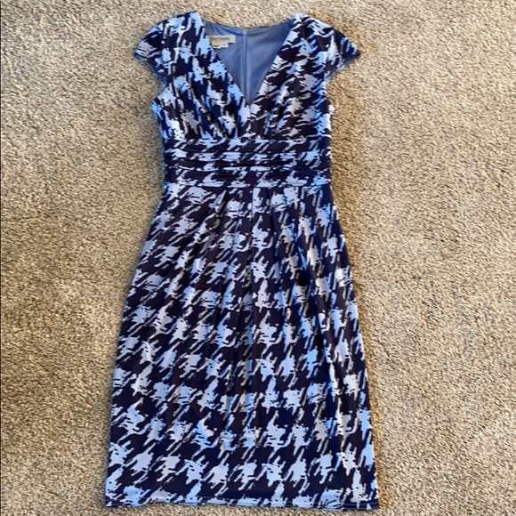Kay Unger Dresses & Skirts - Kay Unger dress